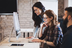 Die Ausbildung zum / zur Kaufmann/-frau im E-Commerce ist eine neue und digitale Chance für junge Menschen auf dem Arbeitsmarkt