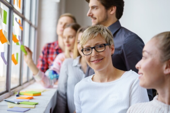 Organisatoren bei der Planung von Inhouse-Schulungen - Akademie Herkert